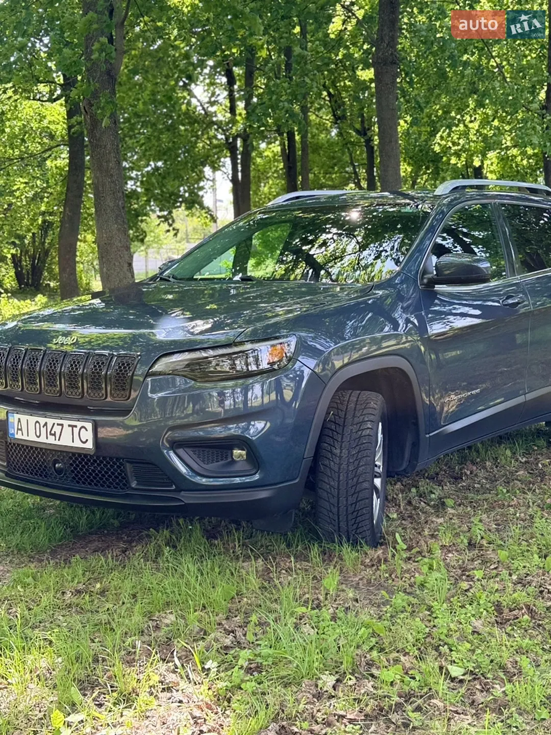 2020 Jeep Cherokee - мініатюра 3