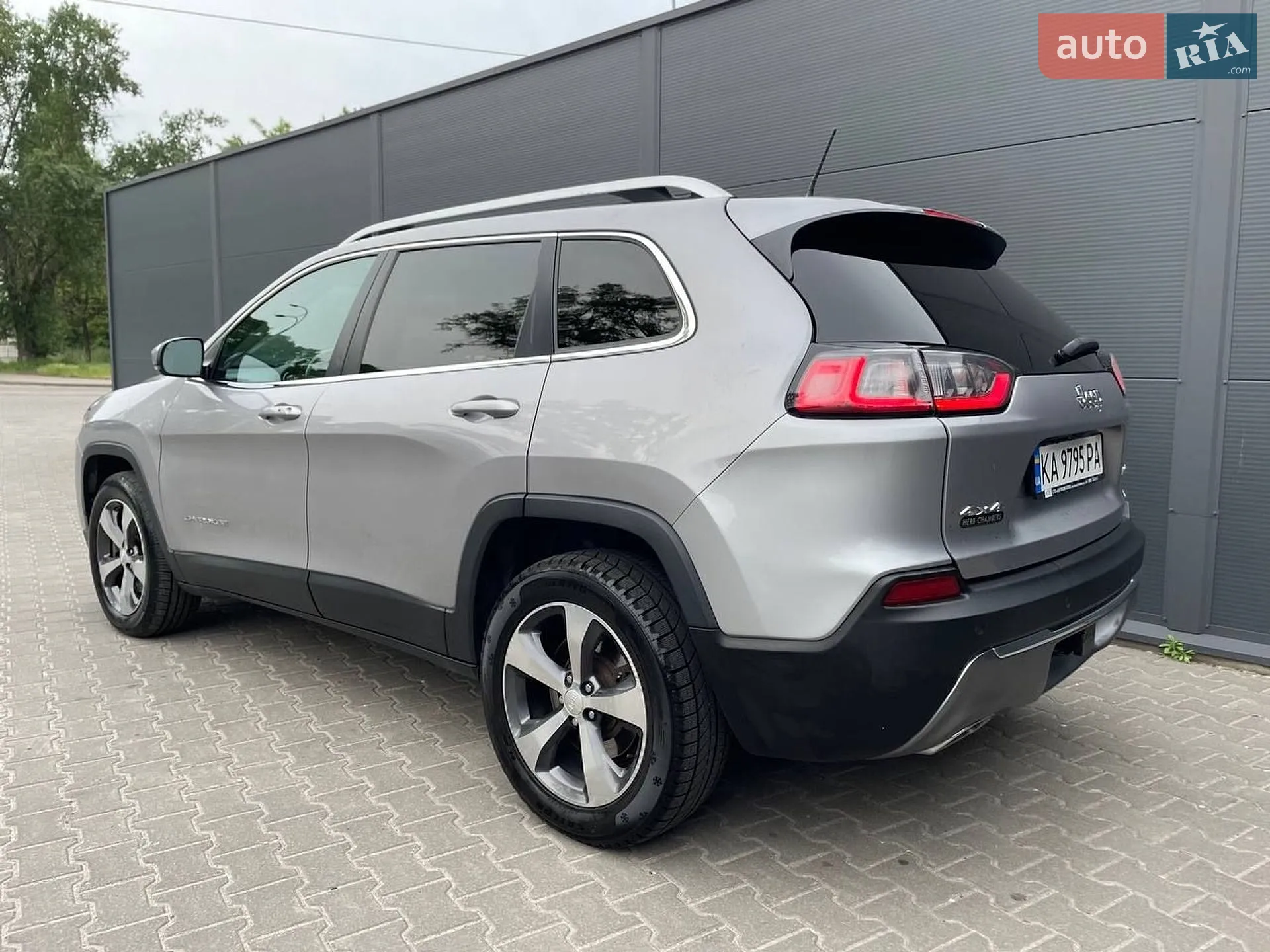 2018 Jeep Cherokee - мініатюра 6