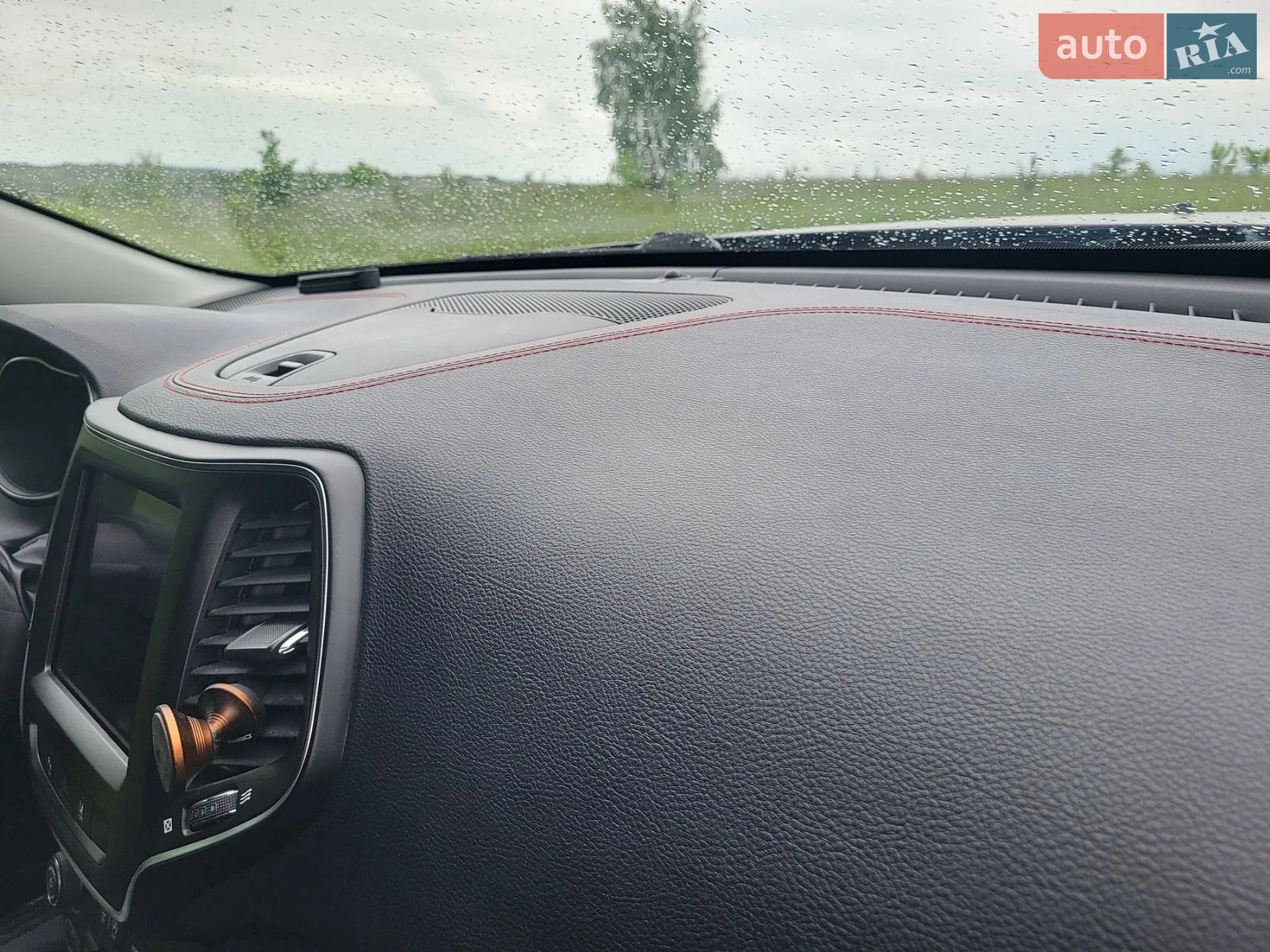2022 Jeep Cherokee - мініатюра 14