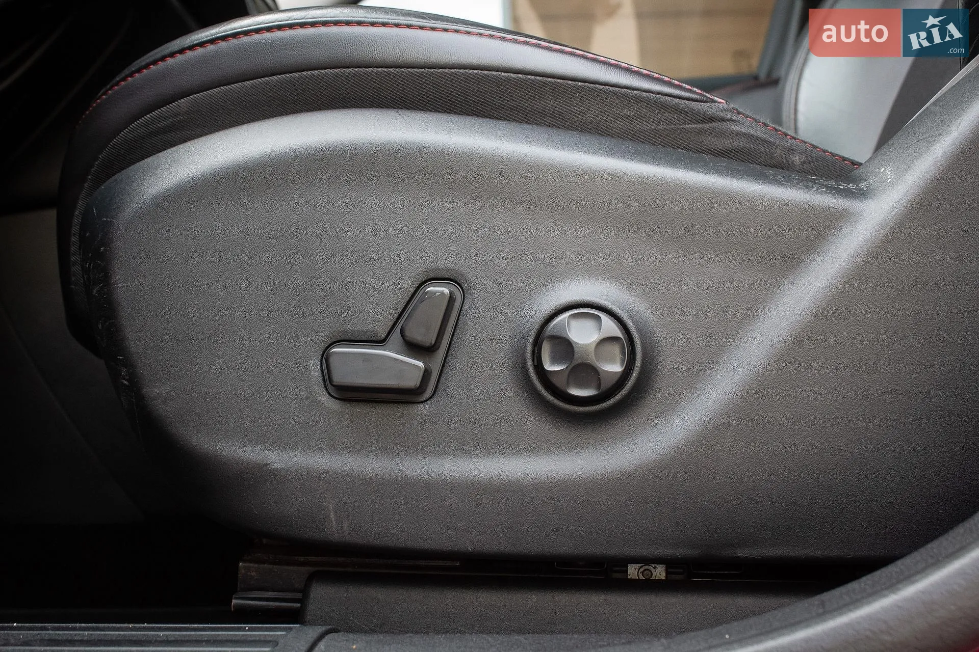 2014 Jeep Cherokee - мініатюра 33