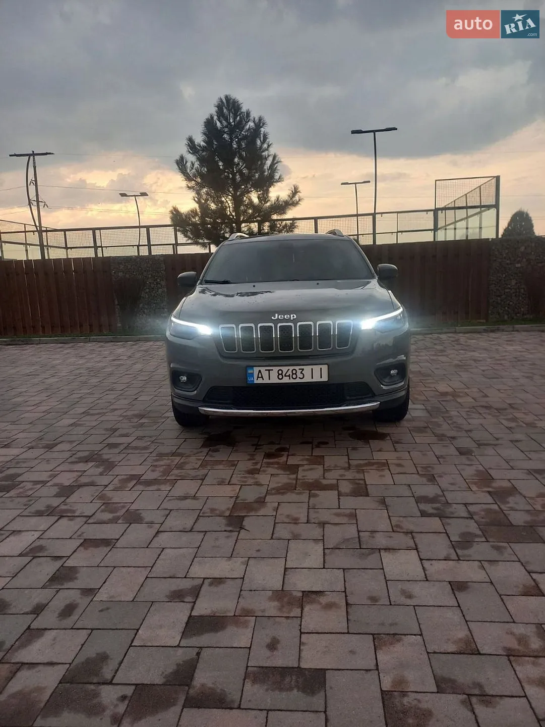 2019 Jeep Cherokee - мініатюра 54