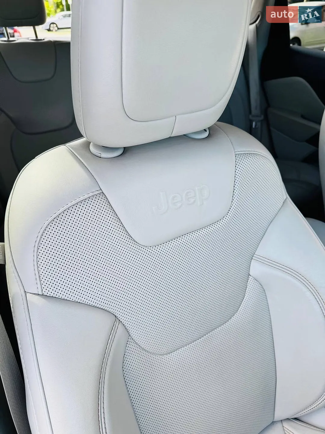 2018 Jeep Cherokee - мініатюра 23