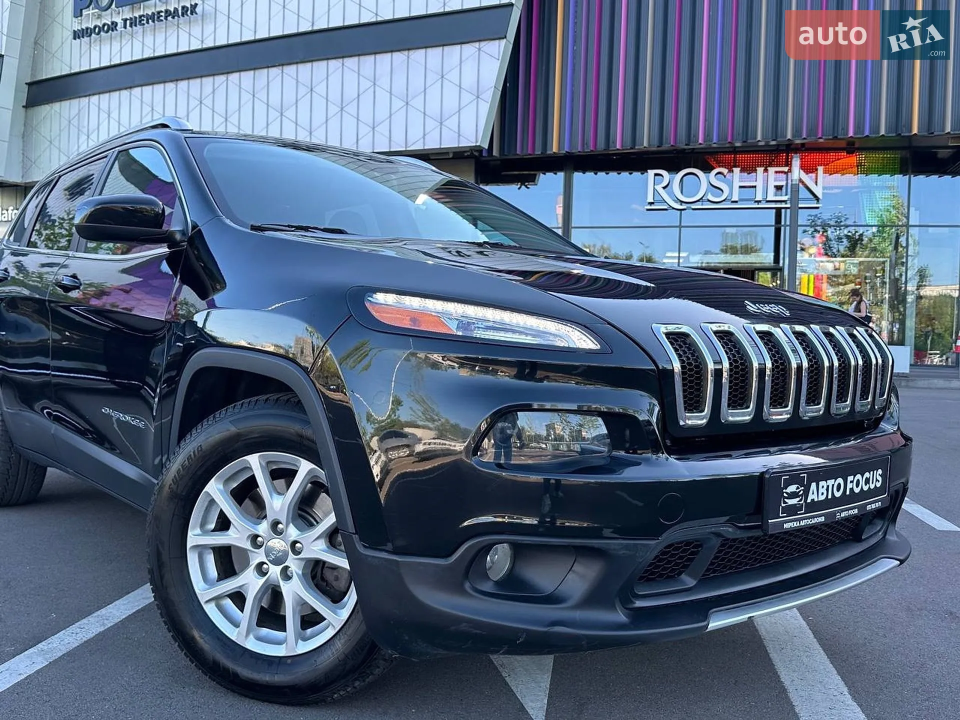 2017 Jeep Cherokee - мініатюра 4