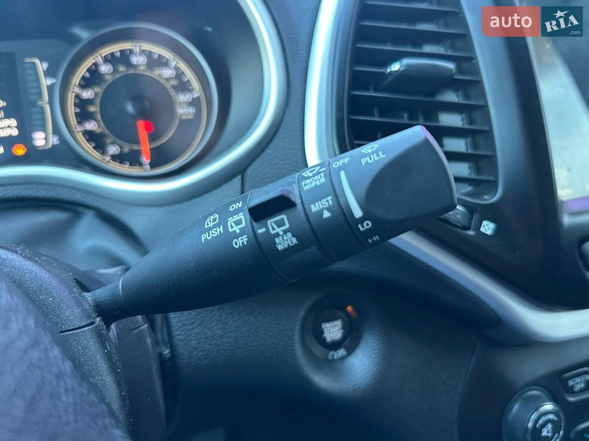 2017 Jeep Cherokee - мініатюра 23