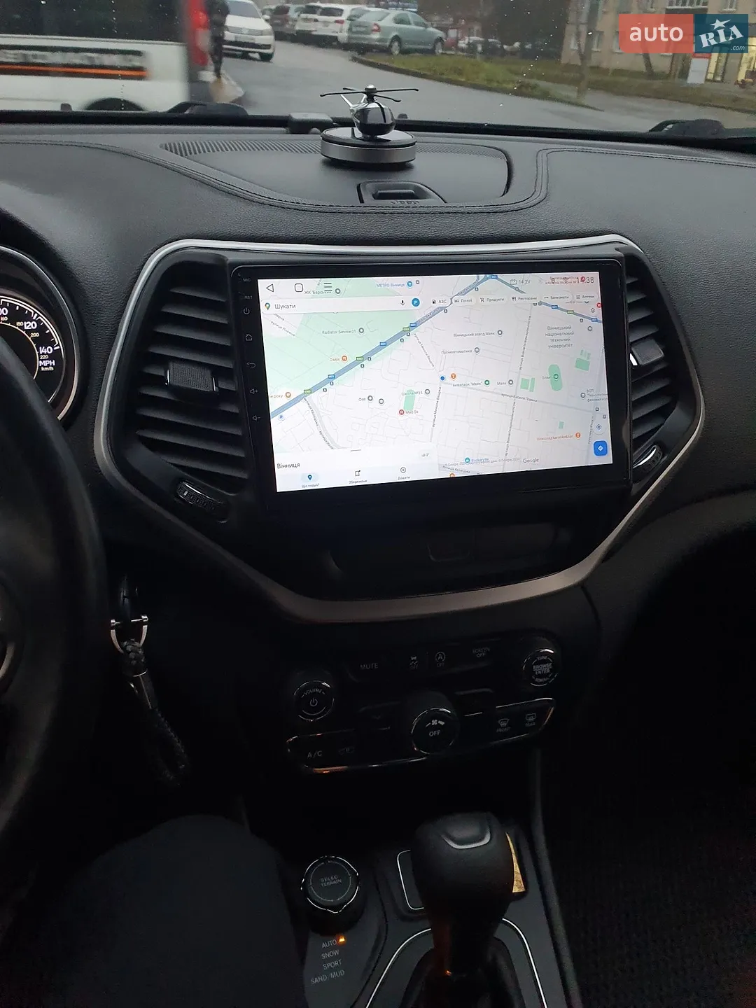 2018 Jeep Cherokee - мініатюра 19