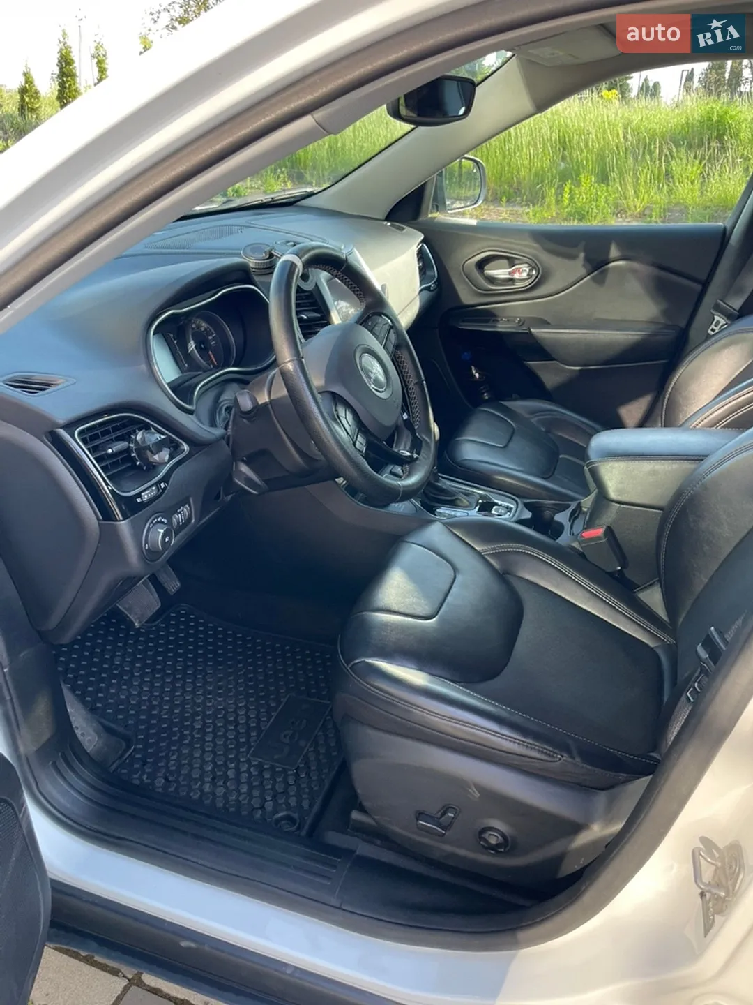 2021 Jeep Cherokee - мініатюра 16