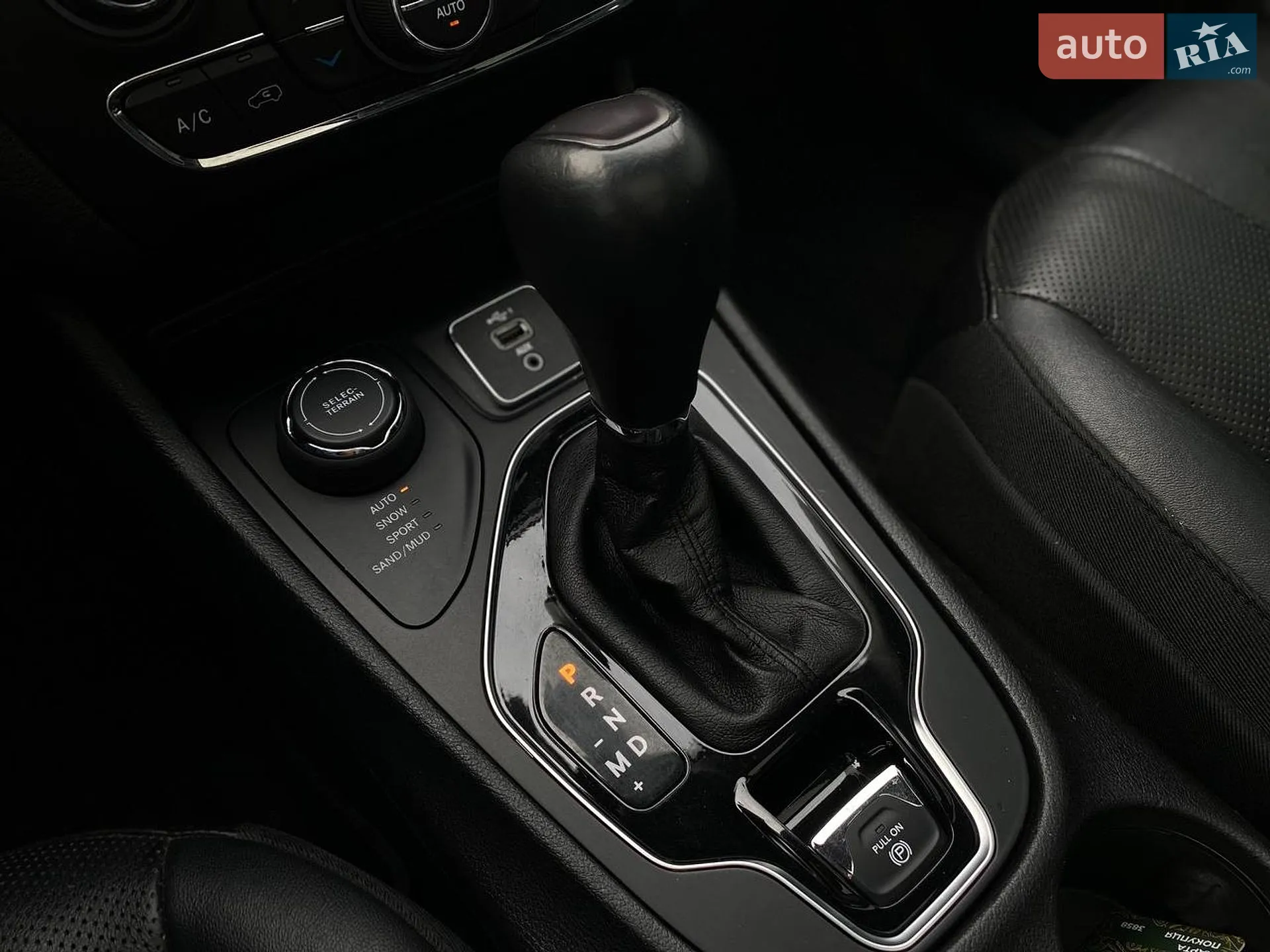 2018 Jeep Cherokee - мініатюра 52