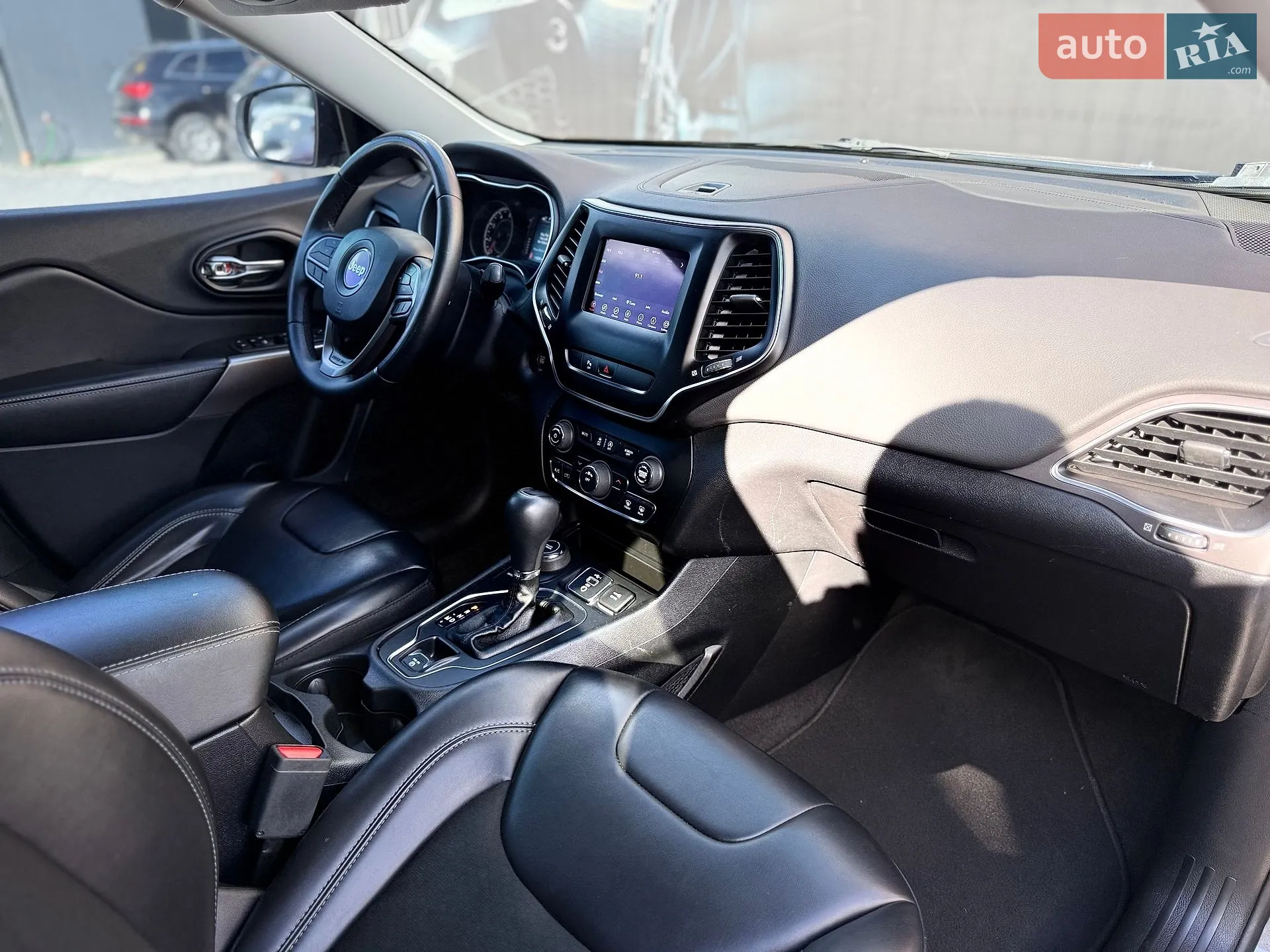 2019 Jeep Cherokee - мініатюра 47