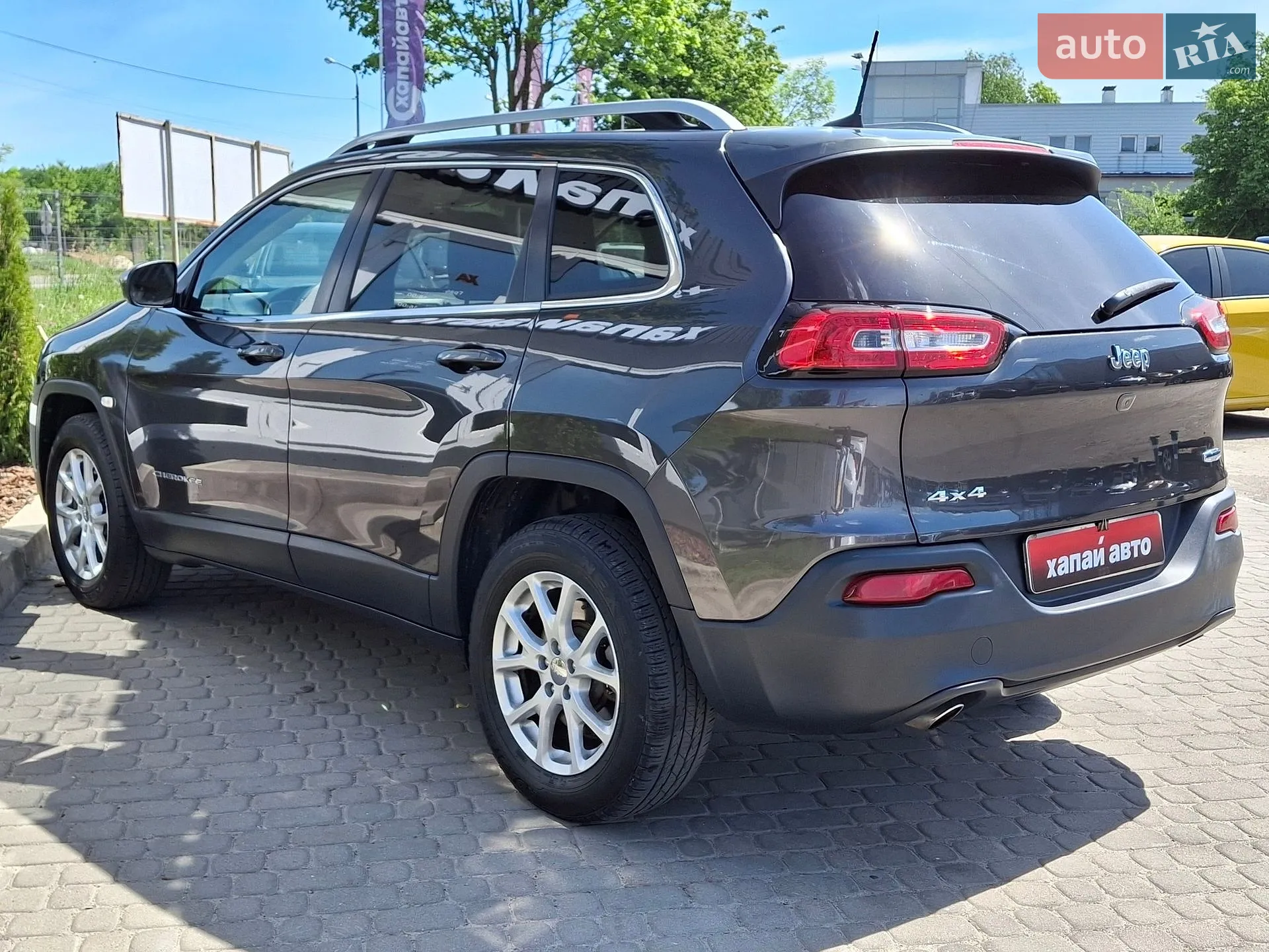 2015 Jeep Cherokee - мініатюра 15