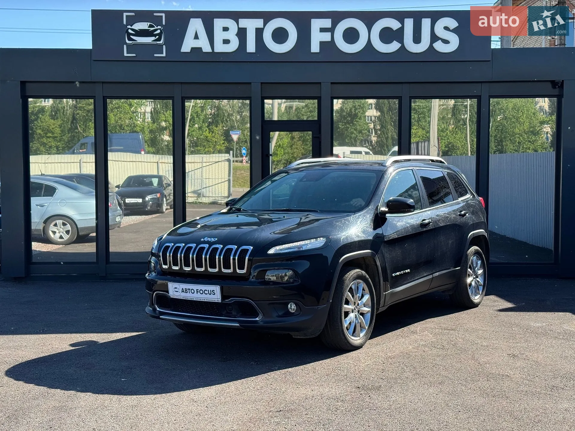 2016 Jeep Cherokee - мініатюра 4