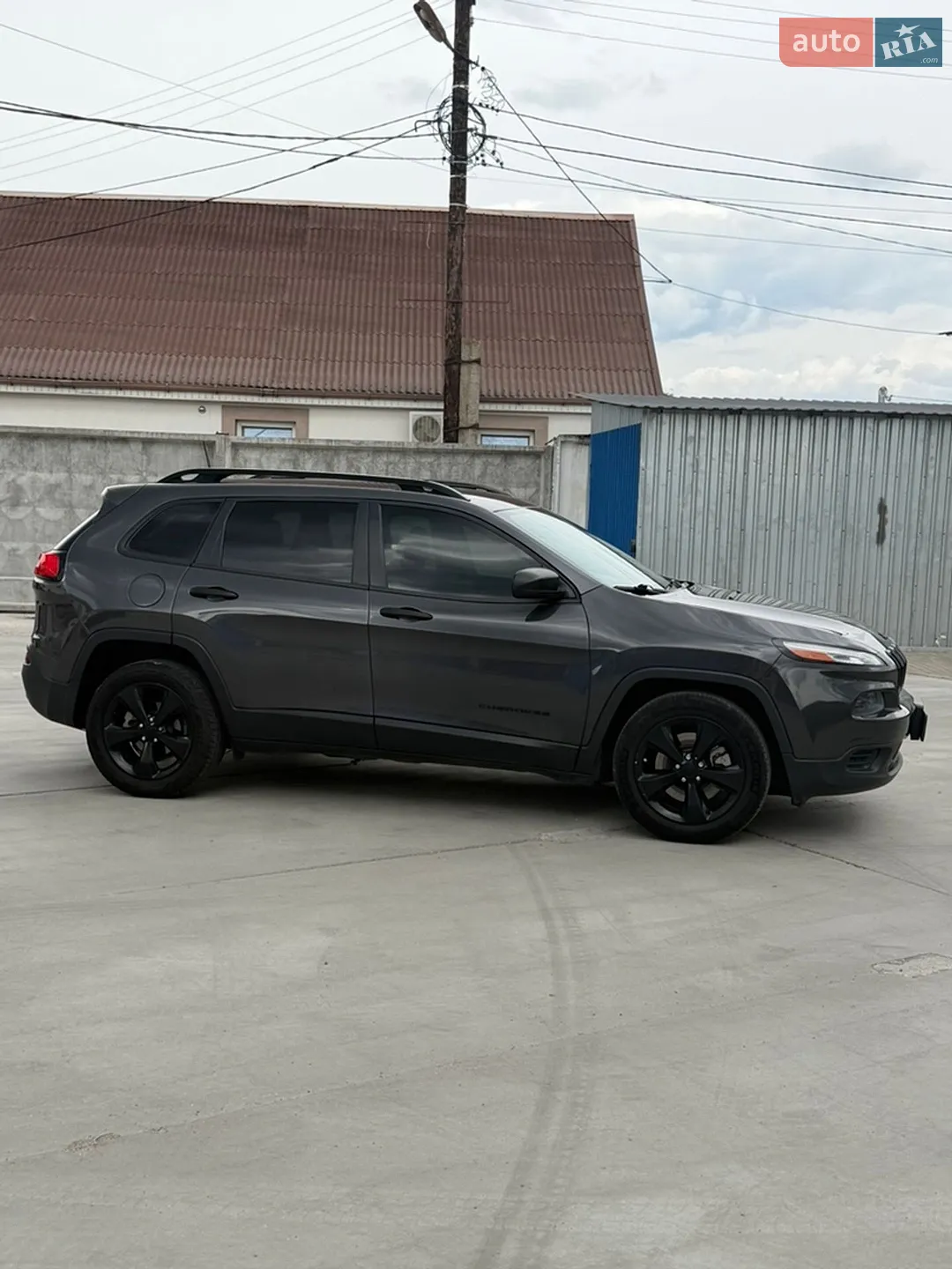 2016 Jeep Cherokee - мініатюра 14