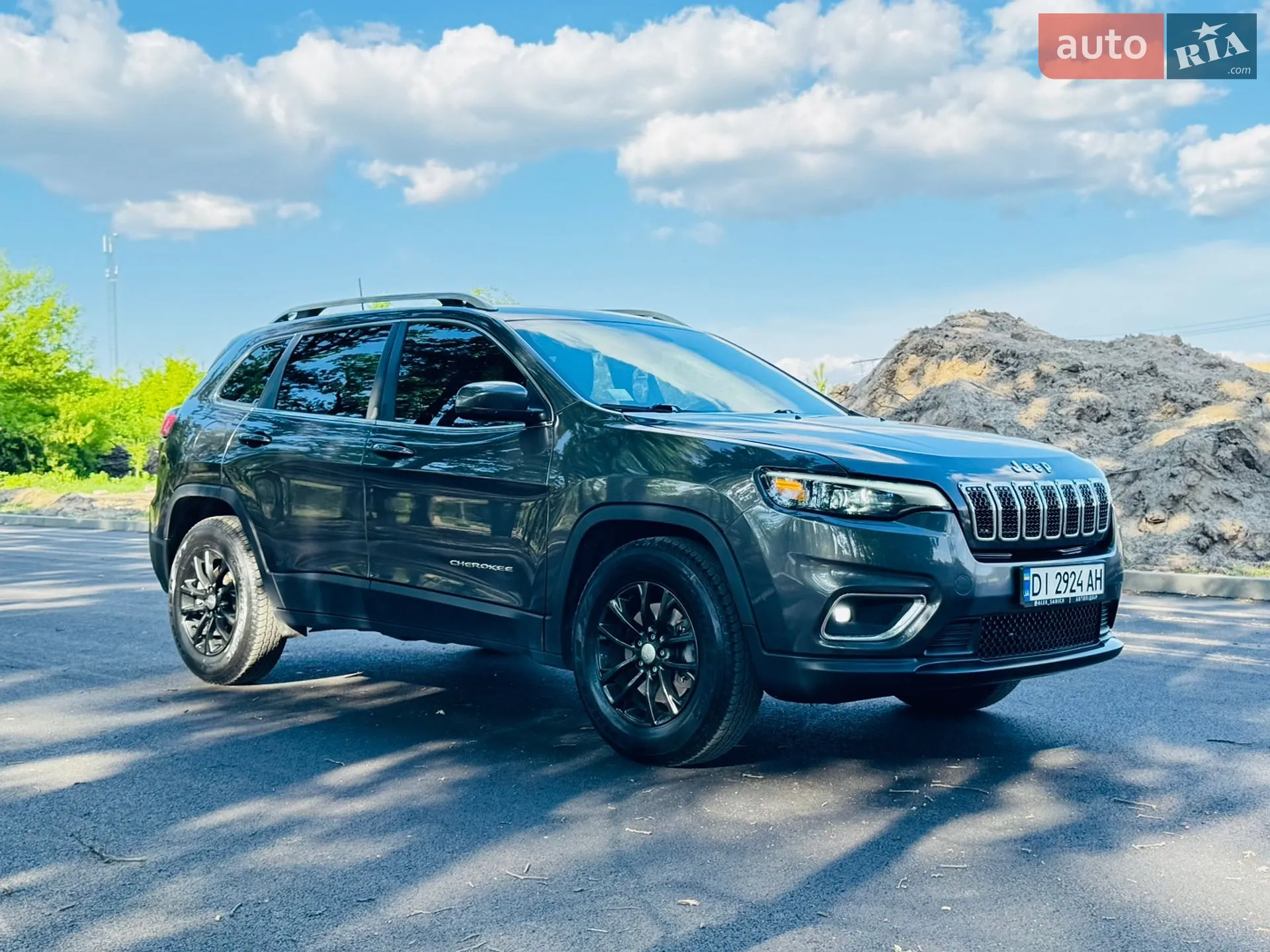 2020 Jeep Cherokee - мініатюра 3
