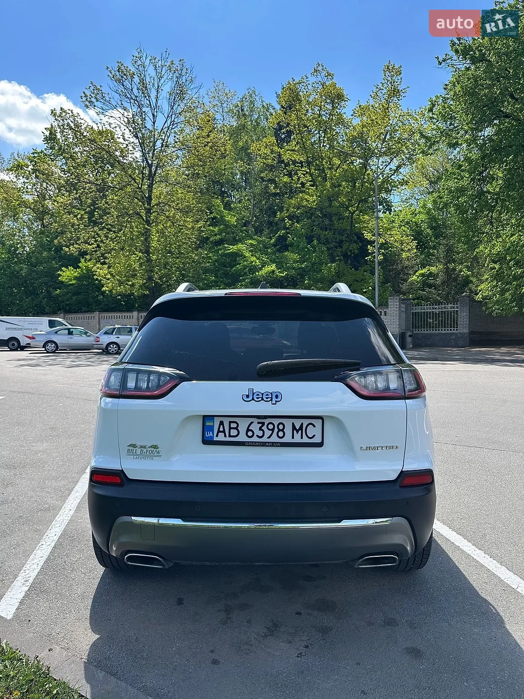 2018 Jeep Cherokee - мініатюра 8