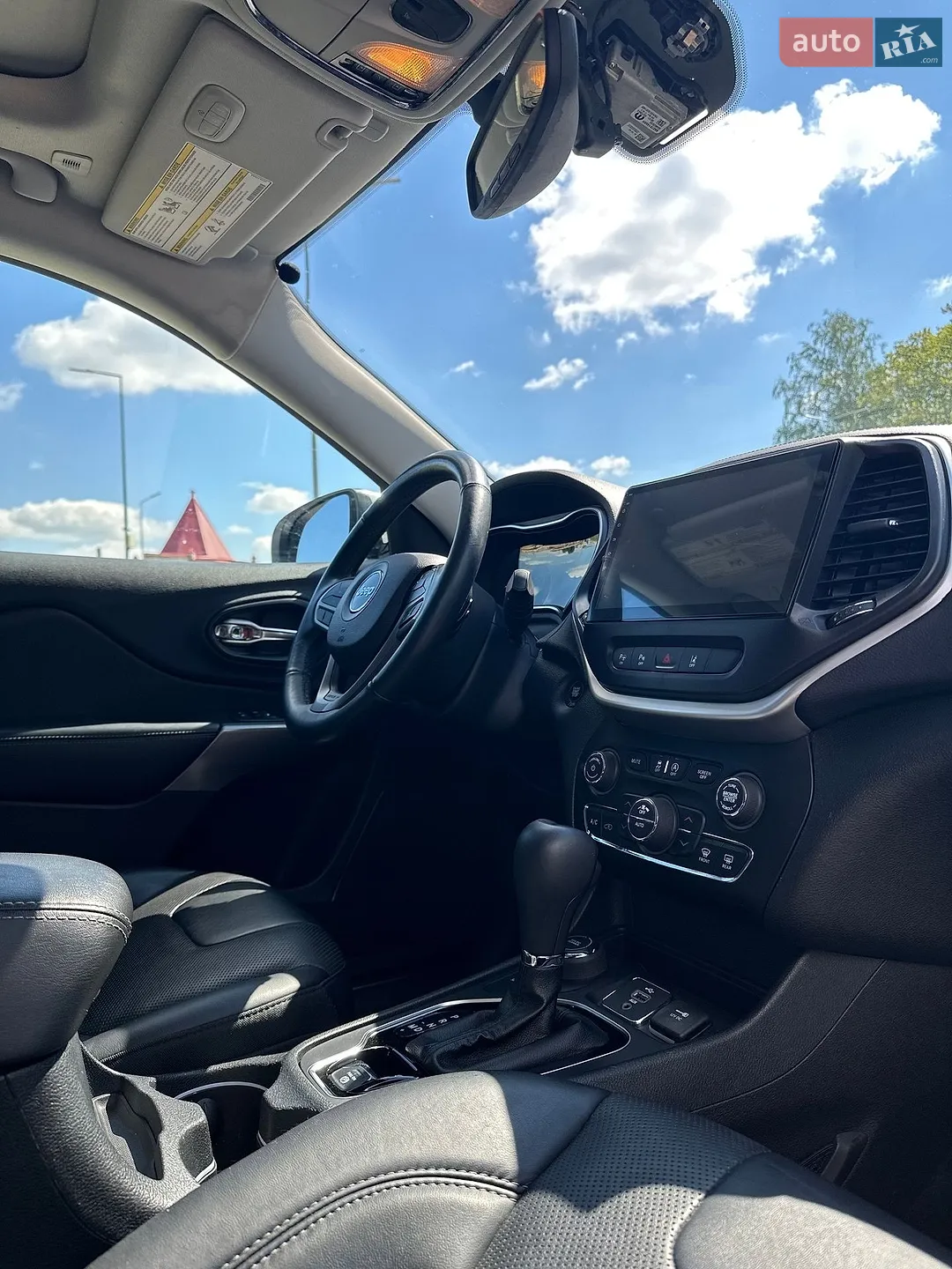 2018 Jeep Cherokee - мініатюра 12