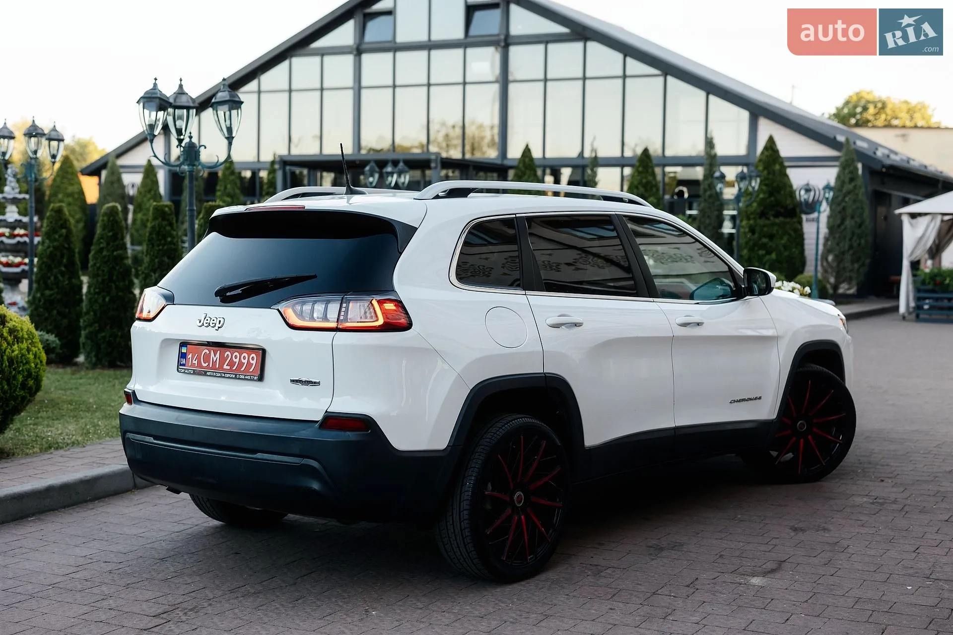 2019 Jeep Cherokee - мініатюра 17