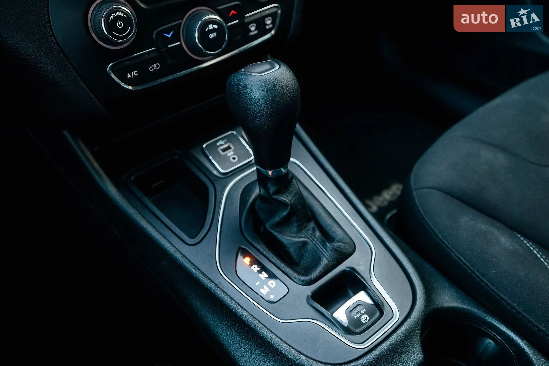2019 Jeep Cherokee - мініатюра 50