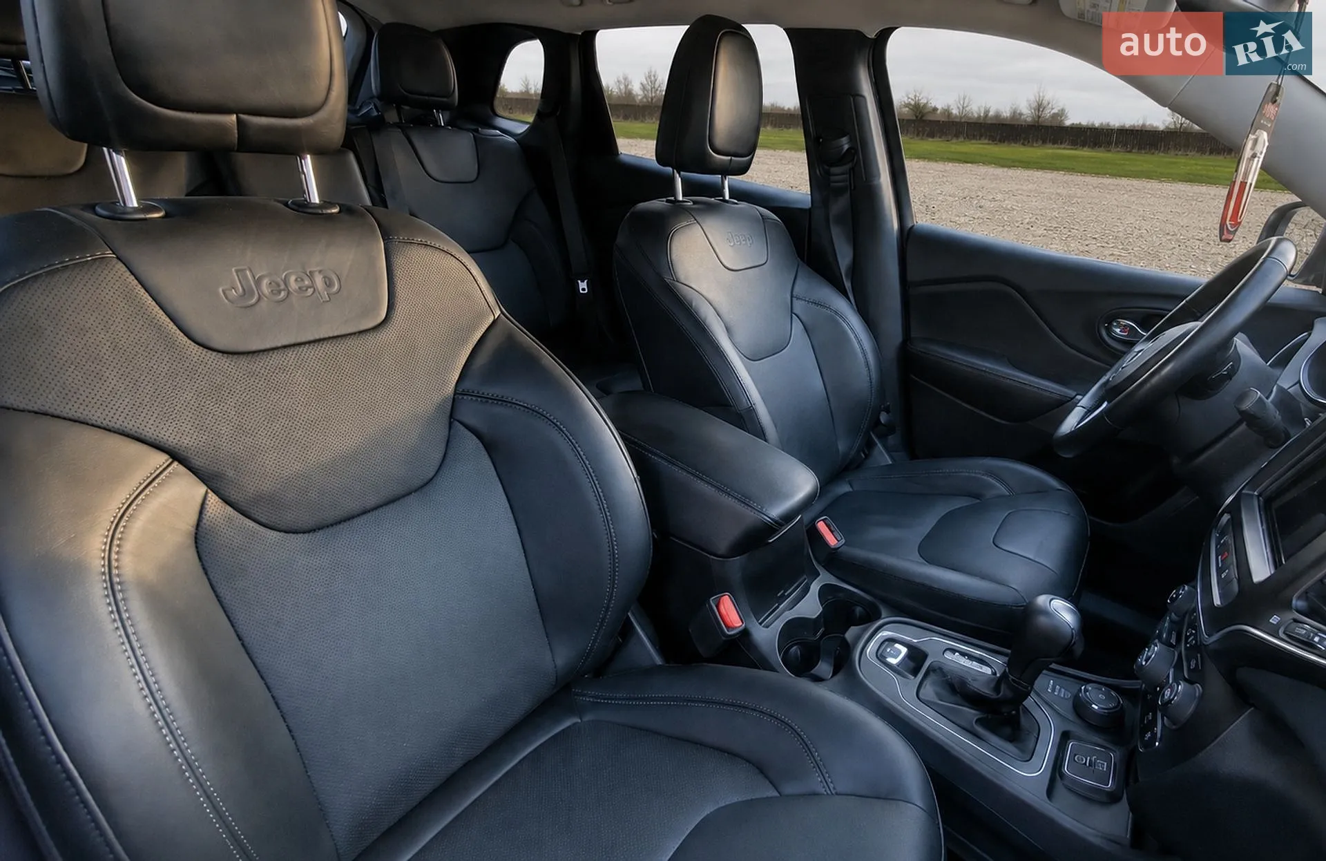 2021 Jeep Cherokee - мініатюра 14