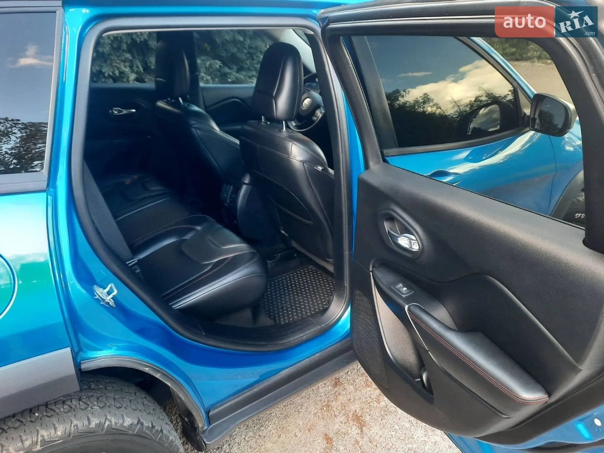 2019 Jeep Cherokee - мініатюра 10