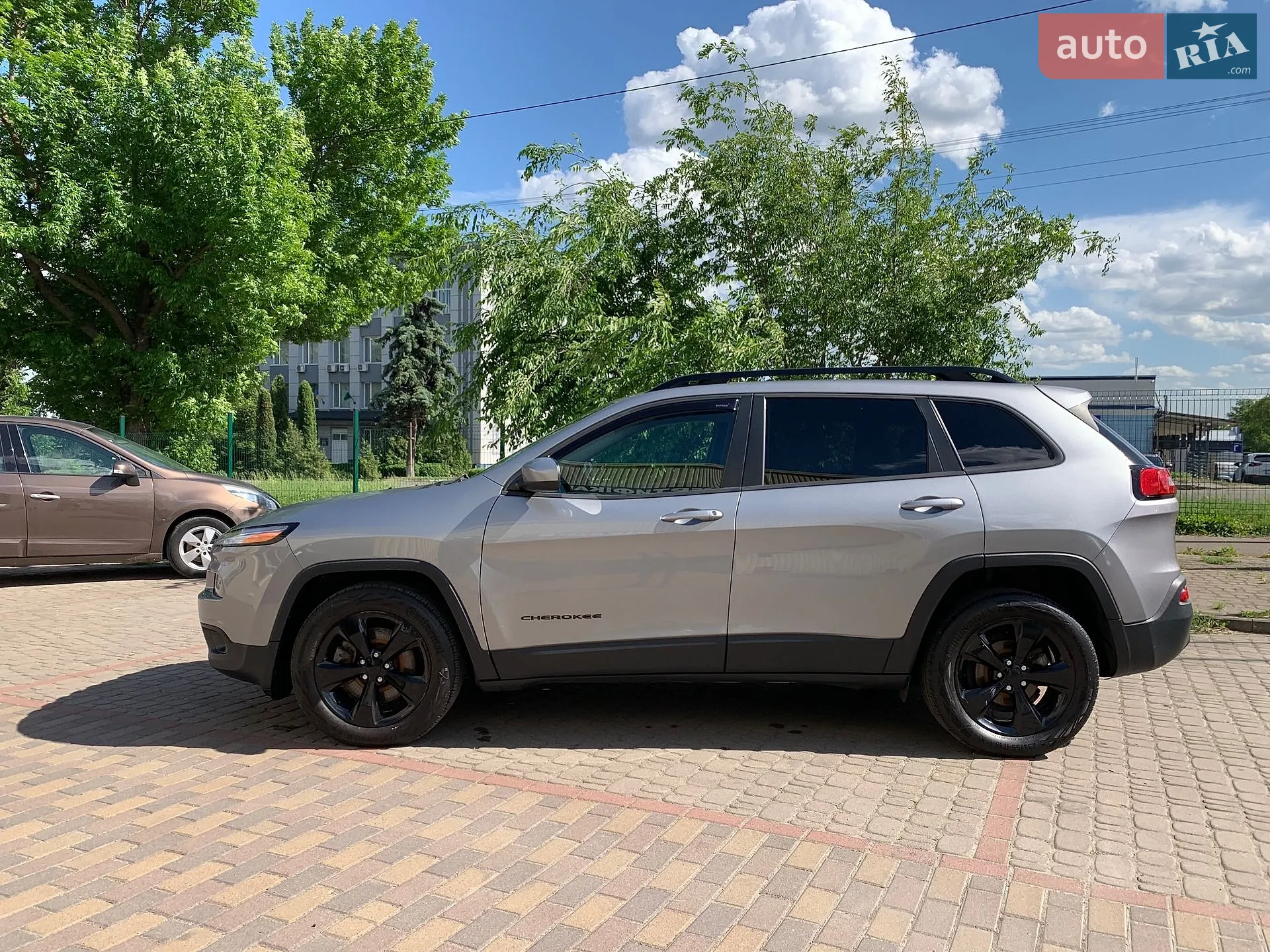 2015 Jeep Cherokee - мініатюра 20