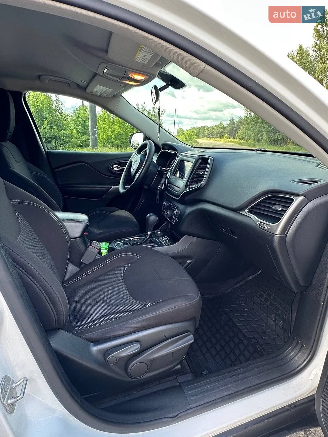 2018 Jeep Cherokee - мініатюра 9