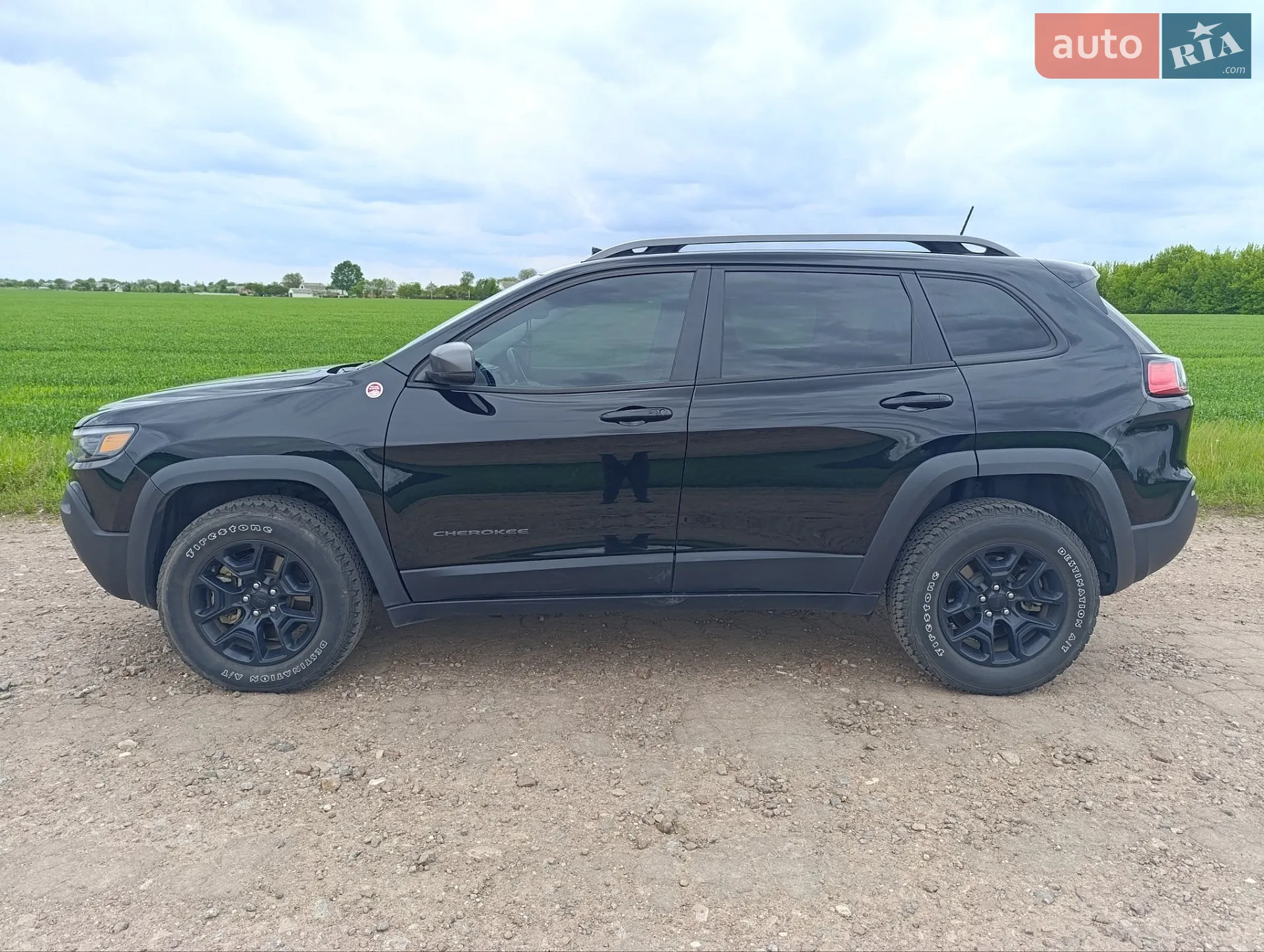 2020 Jeep Cherokee - мініатюра 15