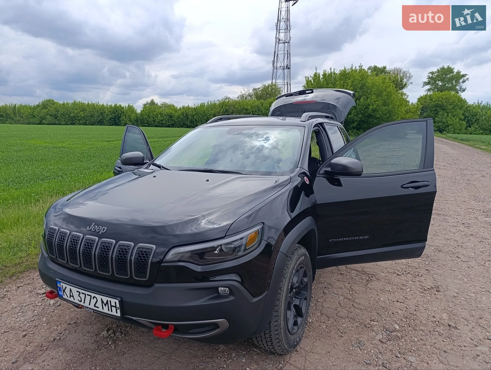 2020 Jeep Cherokee - мініатюра 28