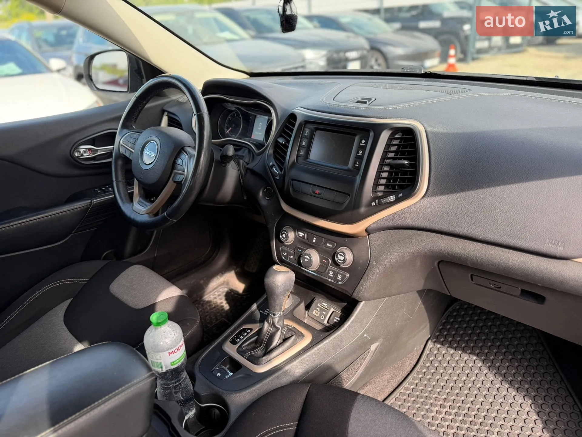 2014 Jeep Cherokee - мініатюра 27