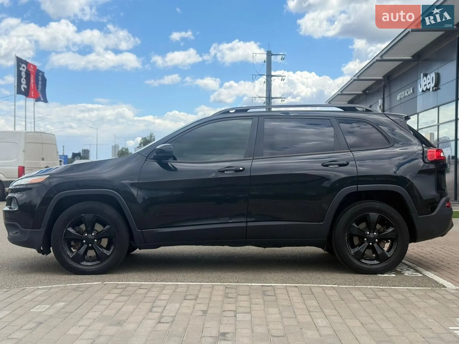 2016 Jeep Cherokee - мініатюра 2