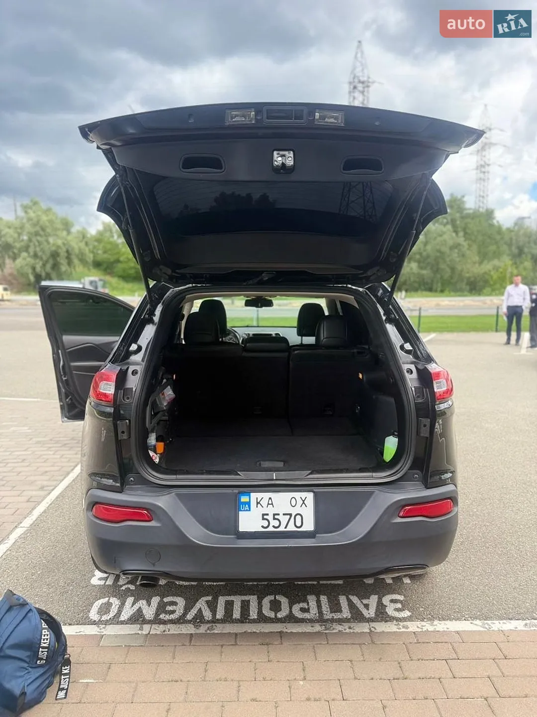 2016 Jeep Cherokee - мініатюра 27