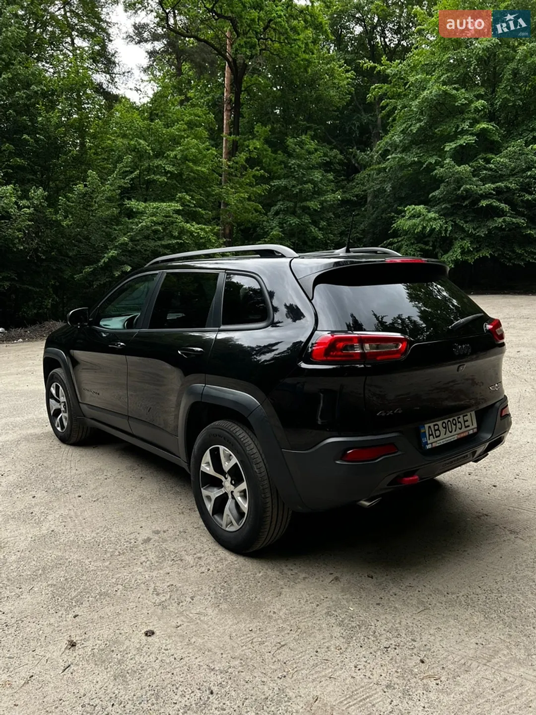 2016 Jeep Cherokee - мініатюра 8