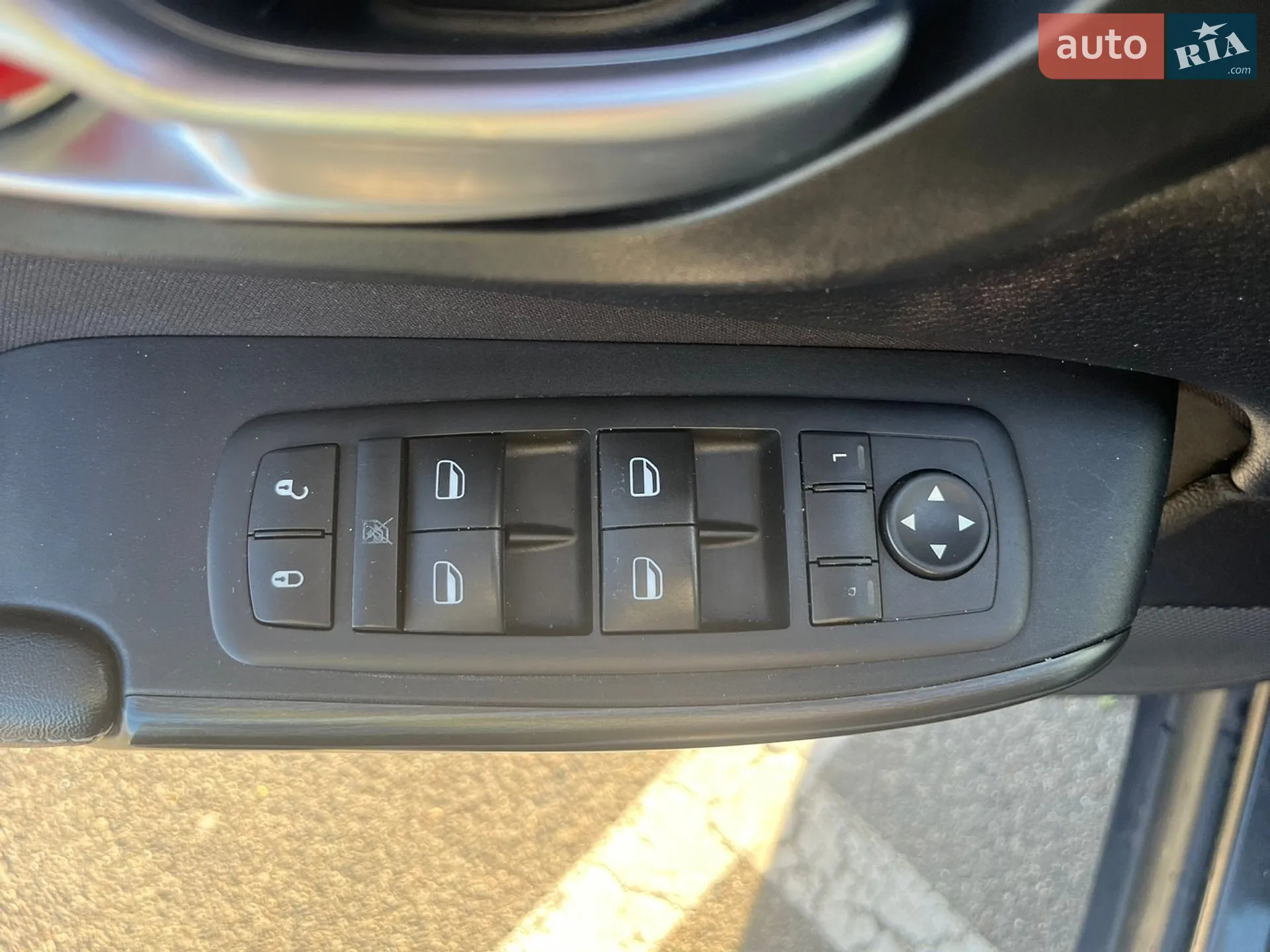 2015 Jeep Cherokee - мініатюра 13
