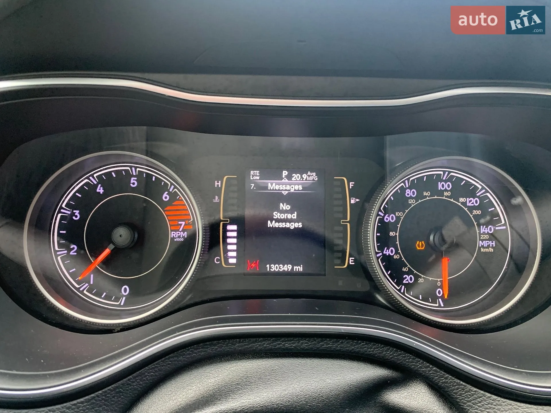 2019 Jeep Cherokee - мініатюра 38