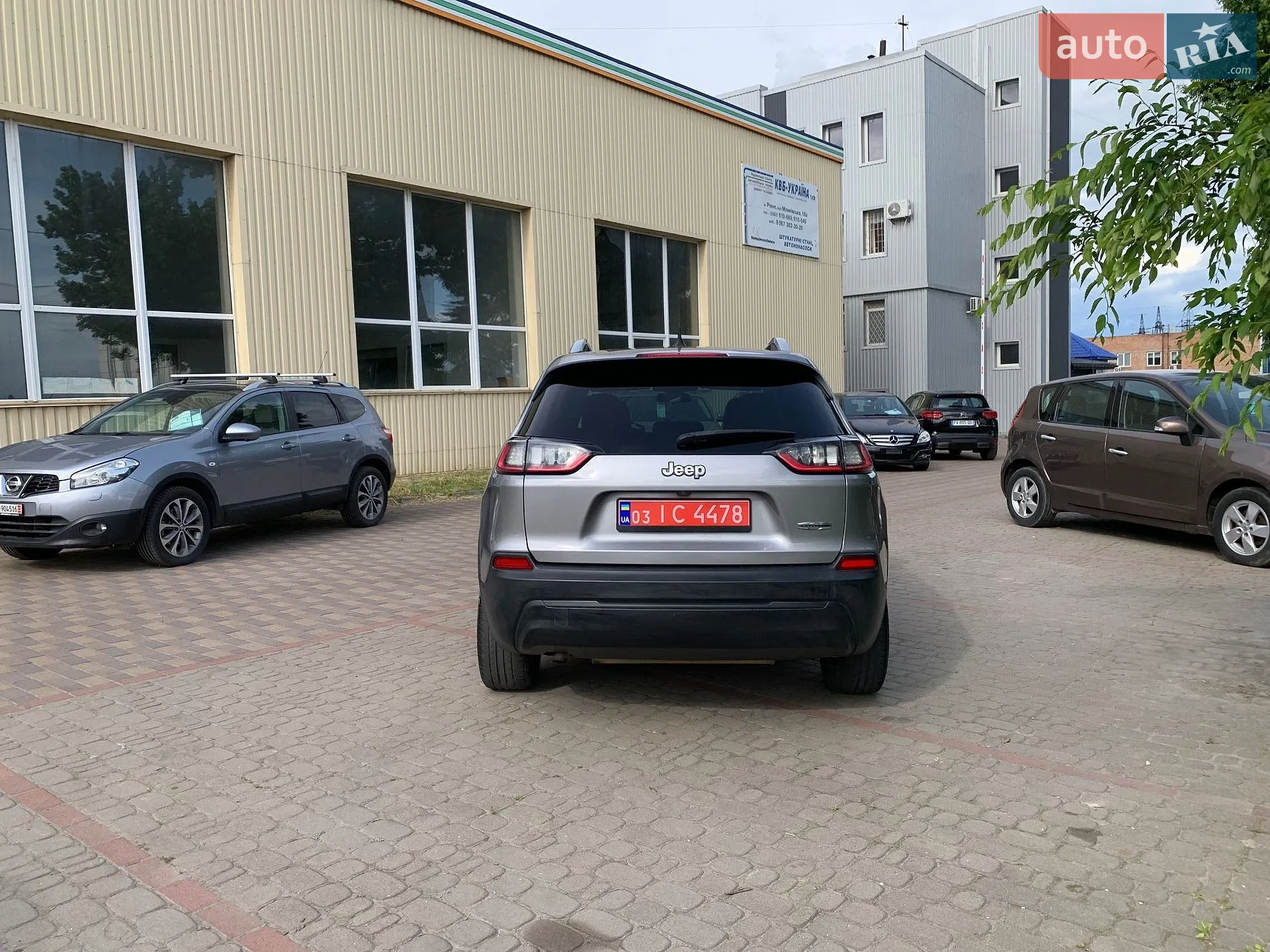 2019 Jeep Cherokee - мініатюра 23