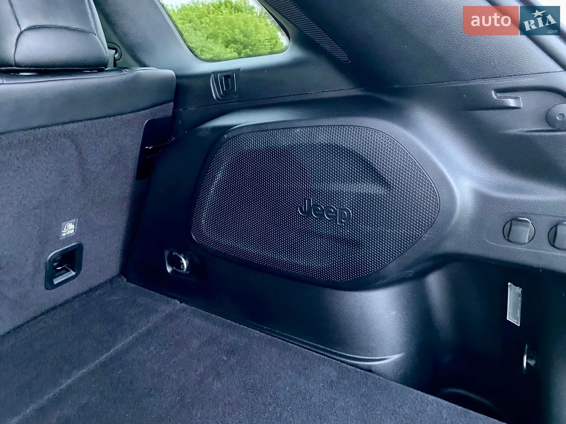 2021 Jeep Cherokee - мініатюра 19