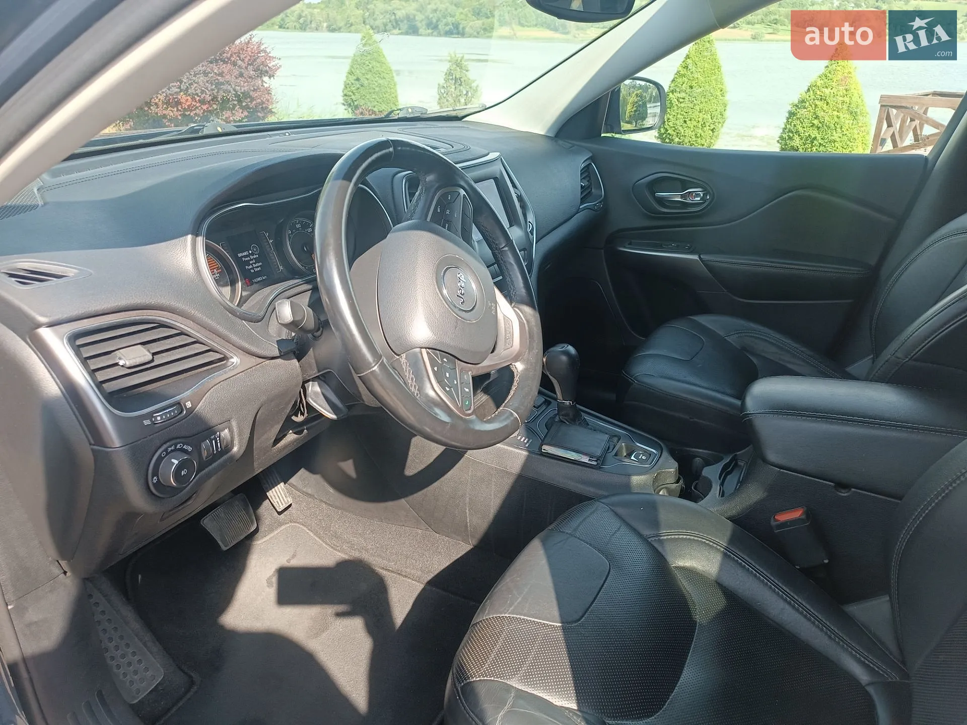 2020 Jeep Cherokee - мініатюра 7