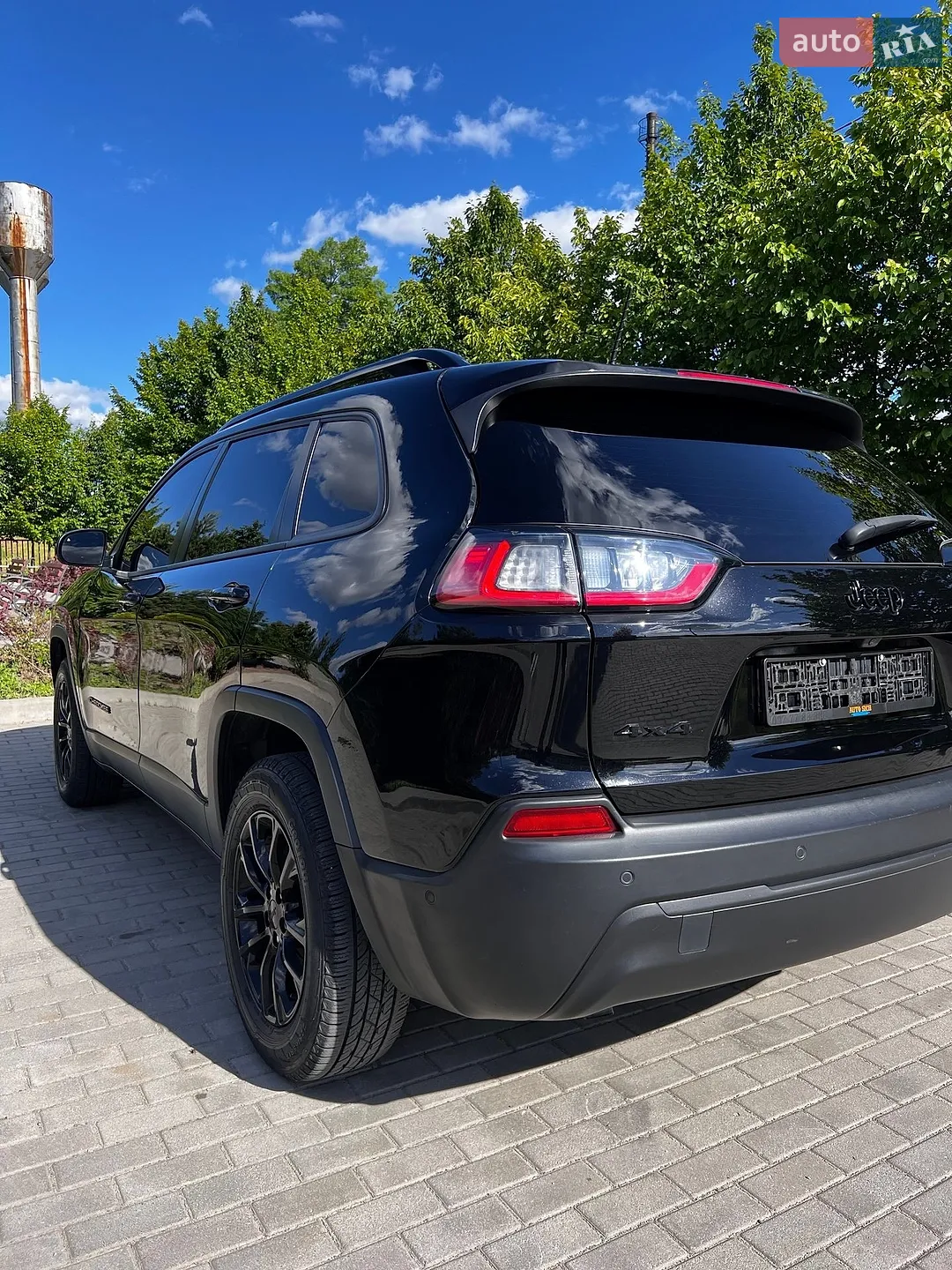 2023 Jeep Cherokee - мініатюра 4