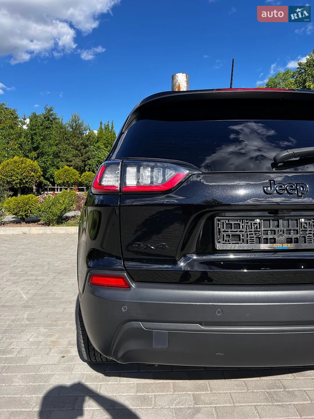 2023 Jeep Cherokee - мініатюра 6