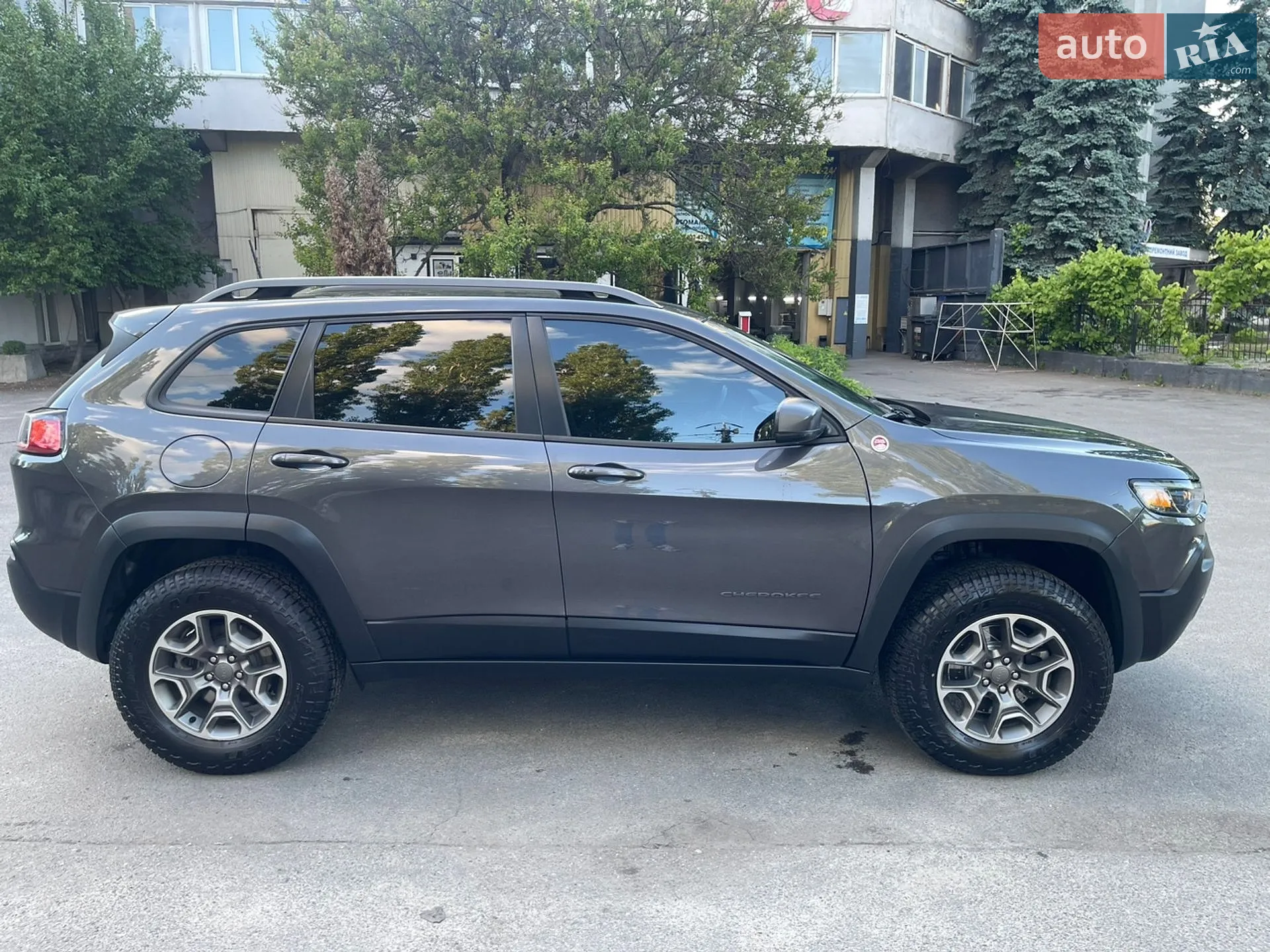 2021 Jeep Cherokee - мініатюра 10