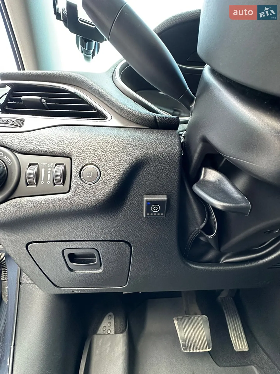 2019 Jeep Cherokee - мініатюра 17