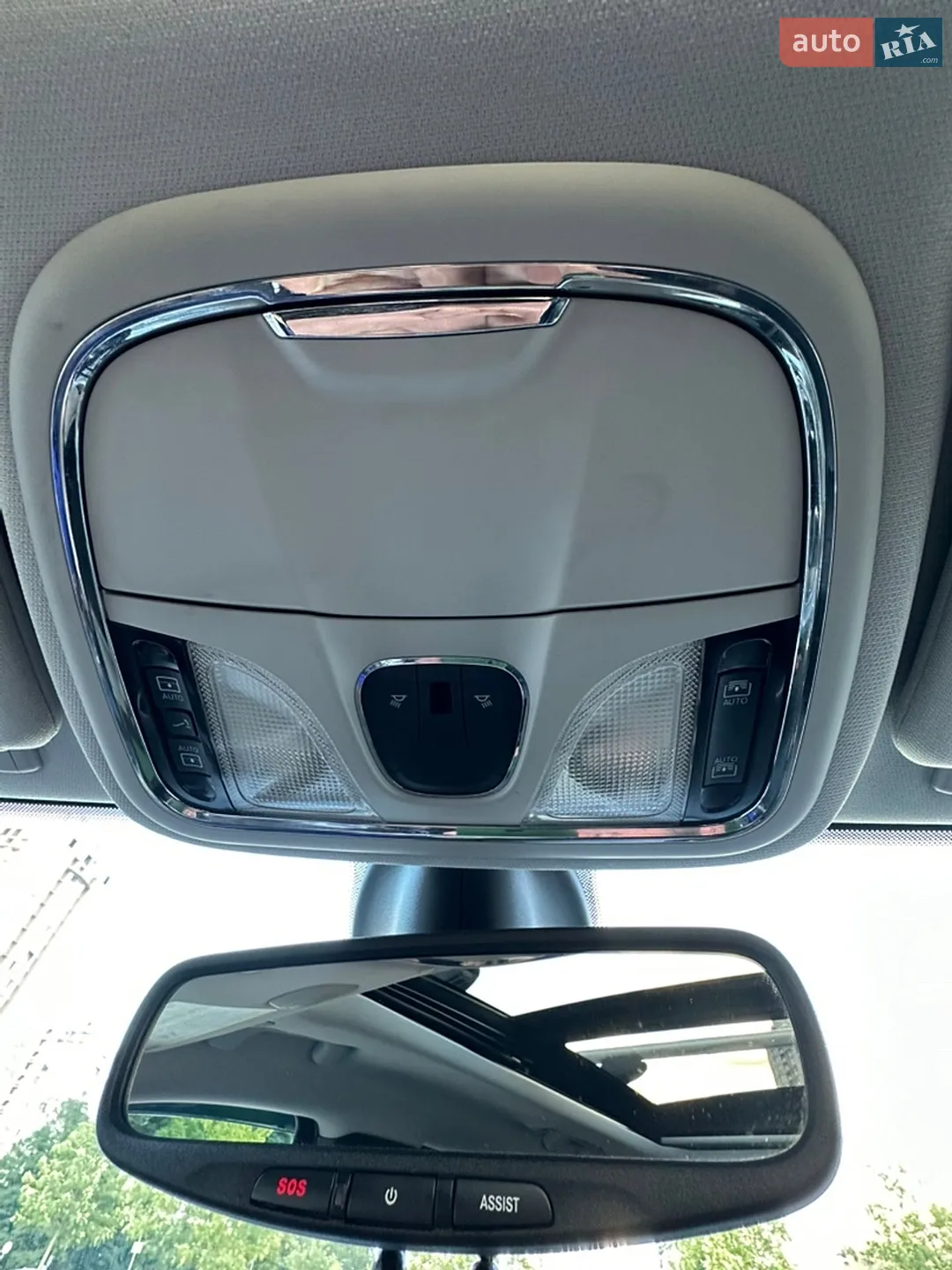 2019 Jeep Cherokee - мініатюра 24
