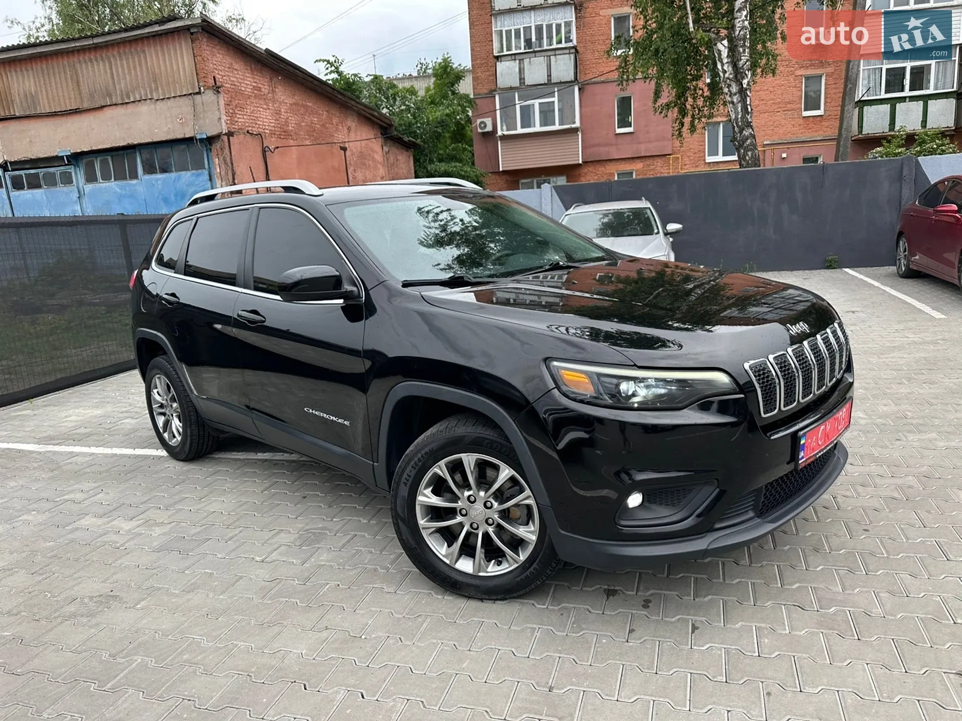 2019 Jeep Cherokee - мініатюра 6