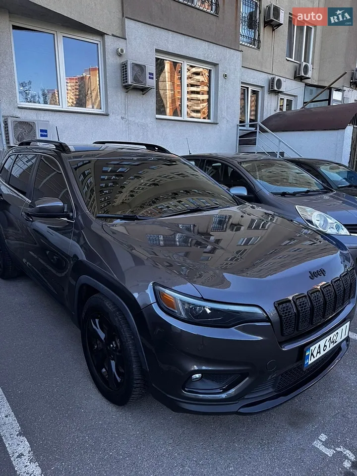 2019 Jeep Cherokee - мініатюра 39