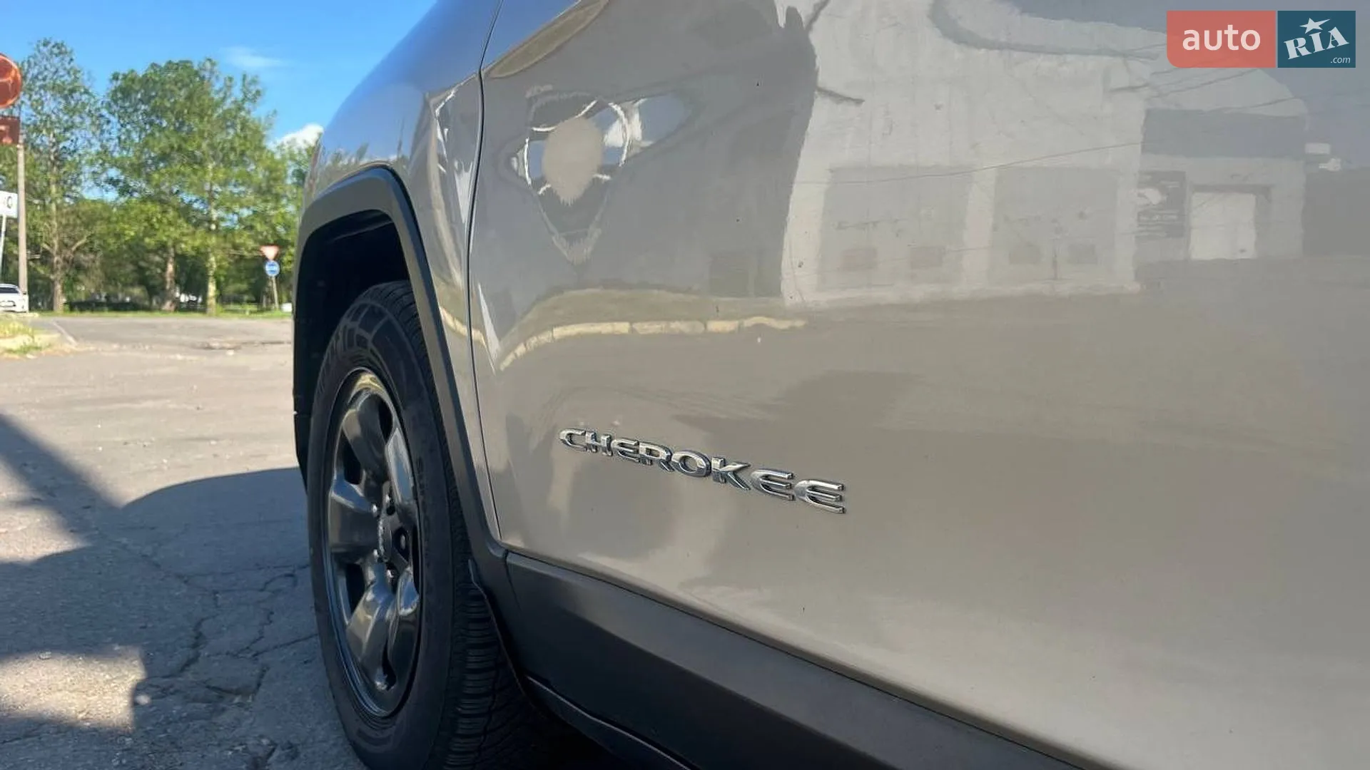 2014 Jeep Cherokee - мініатюра 8