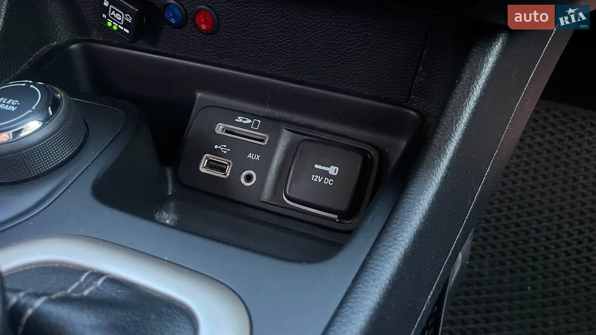 2014 Jeep Cherokee - мініатюра 17