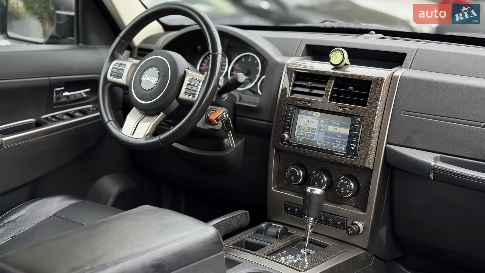 2012 Jeep Cherokee - мініатюра 16
