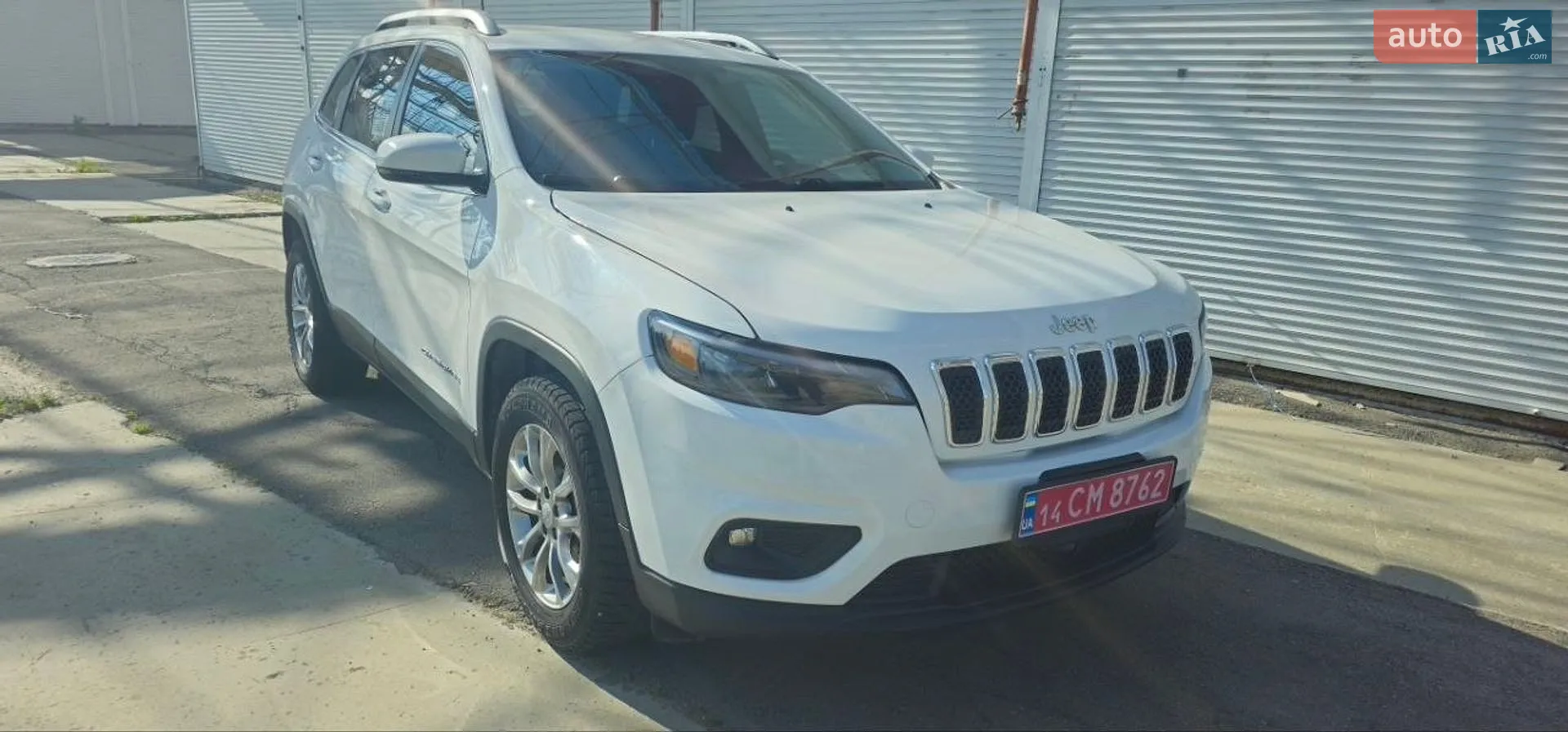 2020 Jeep Cherokee - фото 1