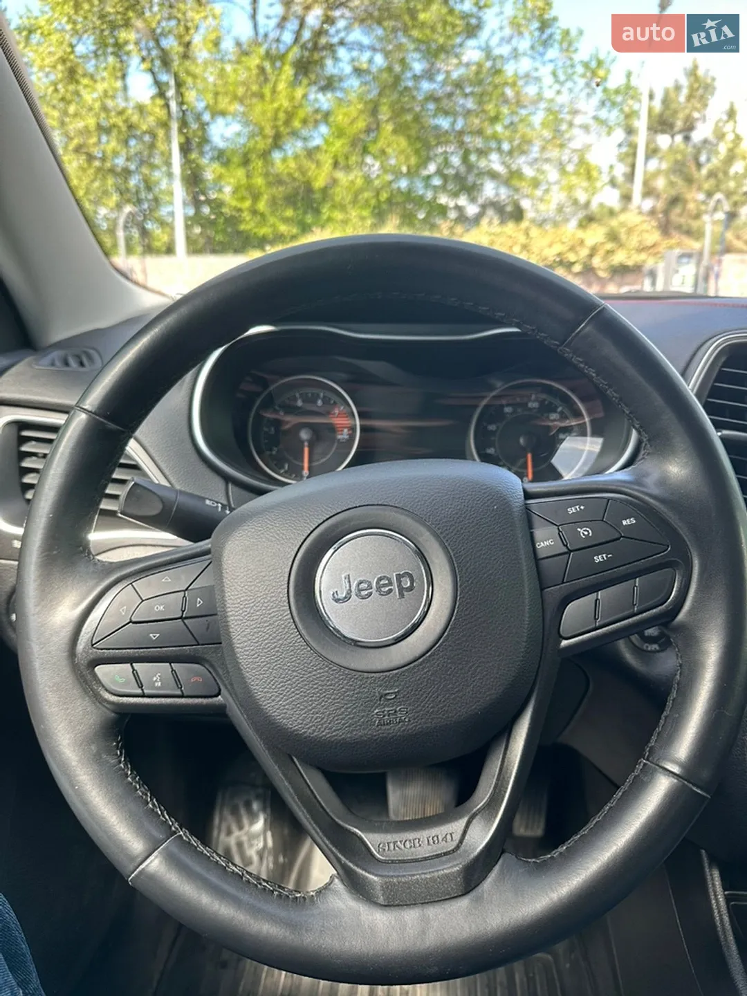 2019 Jeep Cherokee - мініатюра 19