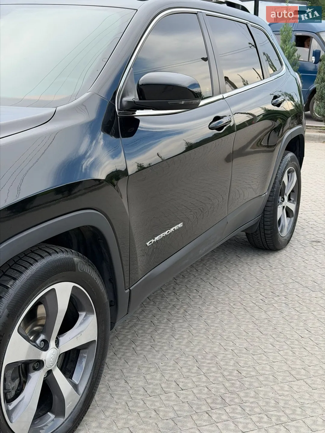 2018 Jeep Cherokee - мініатюра 2