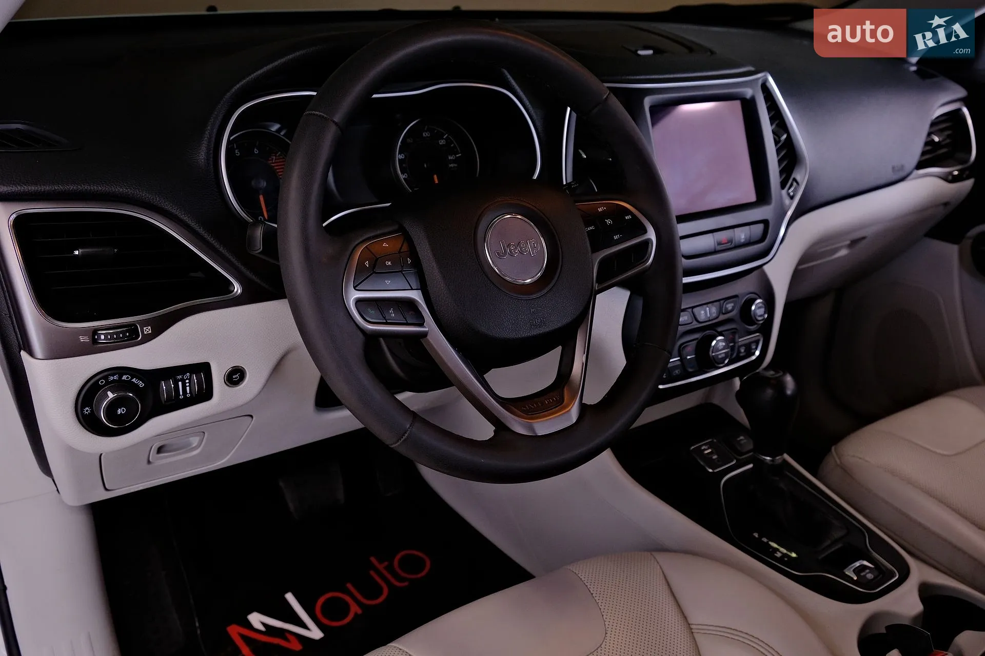 2022 Jeep Cherokee - мініатюра 29