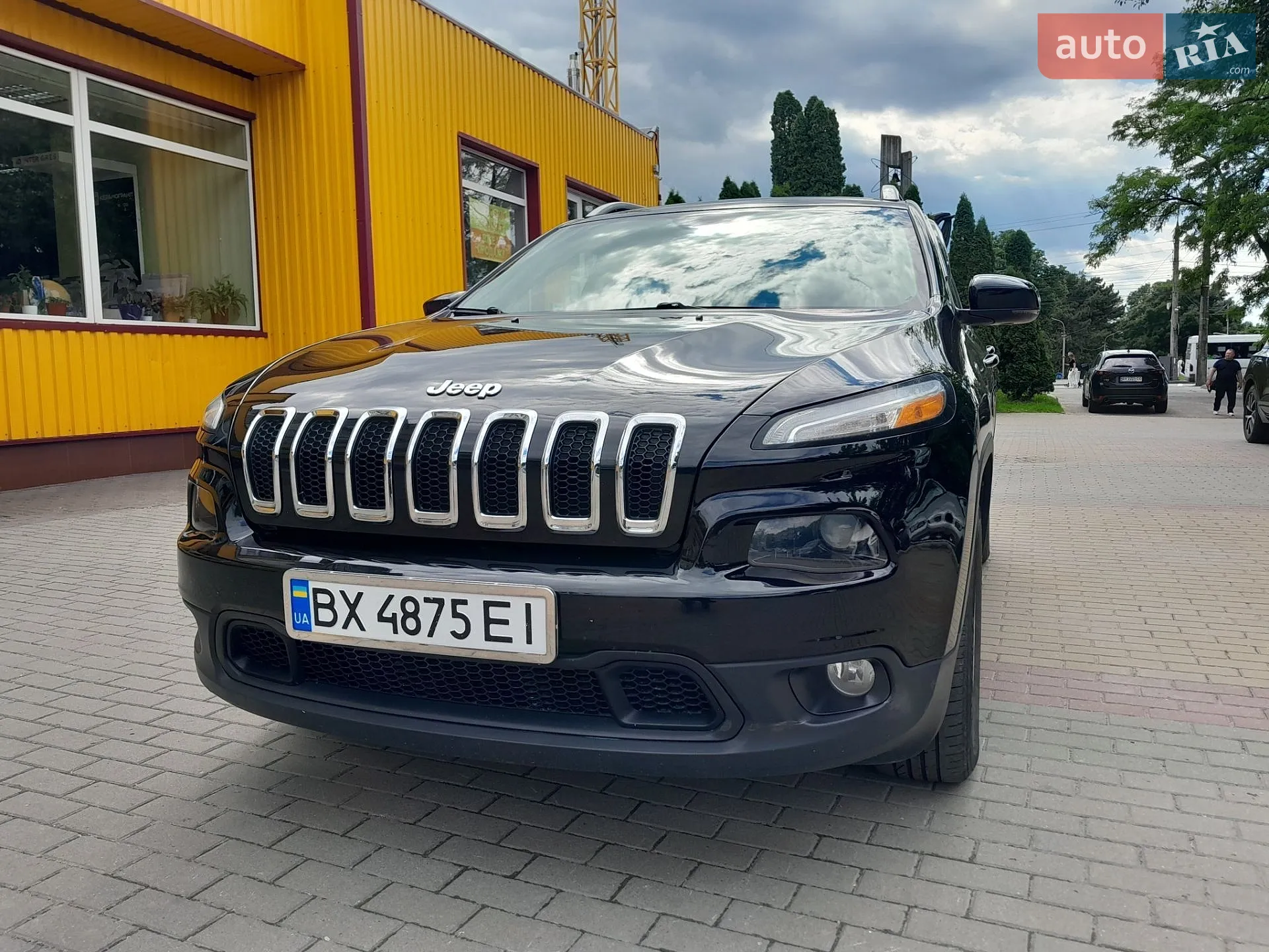 2017 Jeep Cherokee - мініатюра 12